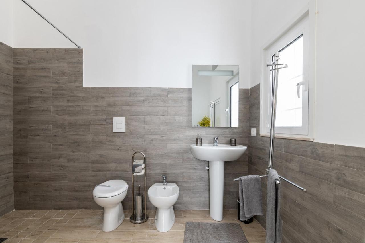 Palazzo Toselli Appartement Ostuni Buitenkant foto