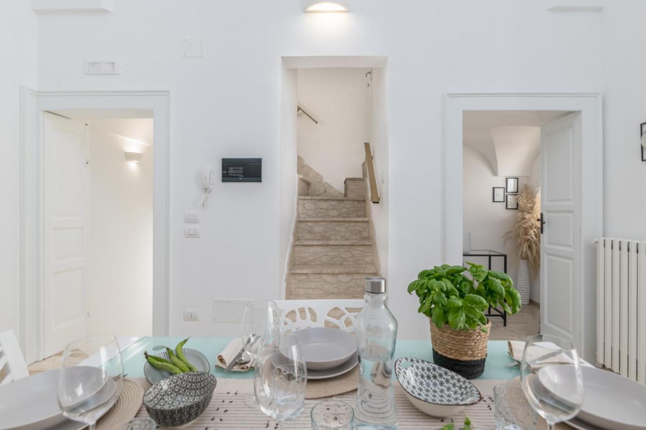 Palazzo Toselli Appartement Ostuni Buitenkant foto