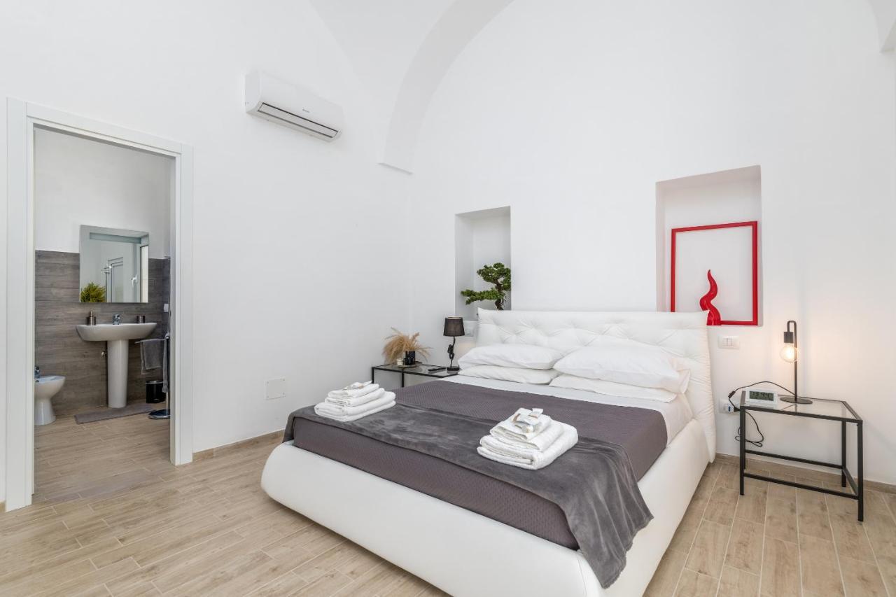 Palazzo Toselli Appartement Ostuni Buitenkant foto
