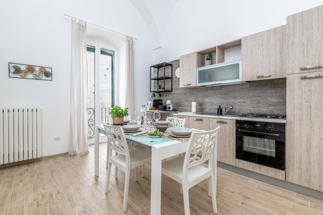 Palazzo Toselli Appartement Ostuni Buitenkant foto