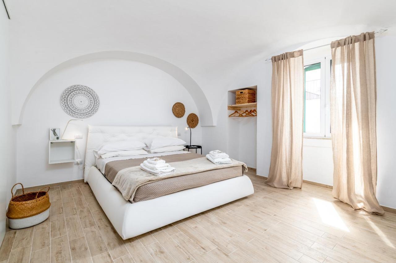 Palazzo Toselli Appartement Ostuni Buitenkant foto