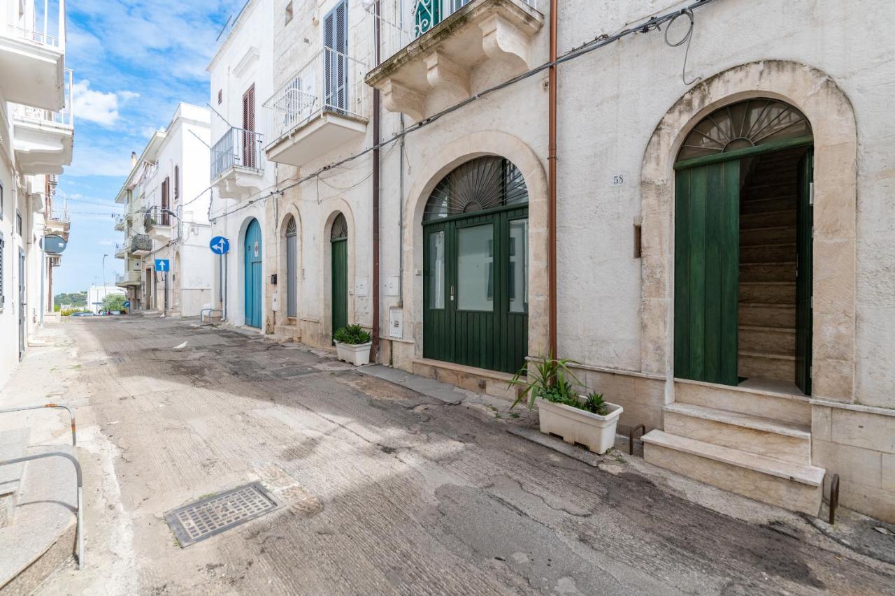 Palazzo Toselli Appartement Ostuni Buitenkant foto