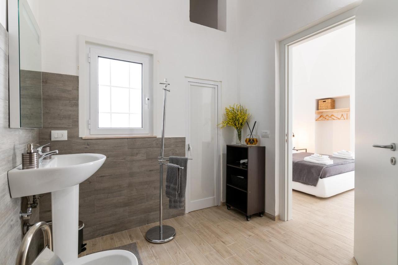 Palazzo Toselli Appartement Ostuni Buitenkant foto